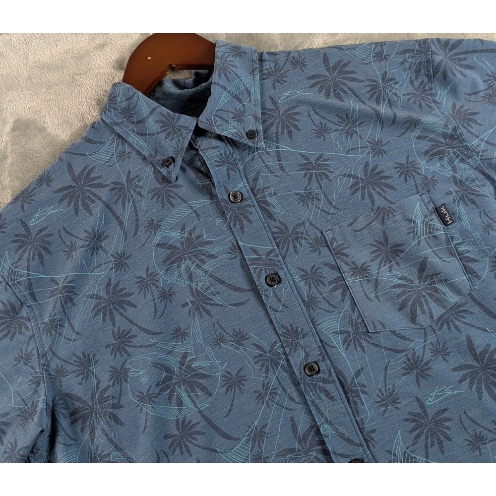 Huk Shirt Mens Small Blue Short Sleeve Button Down Palm Tree Fish Fishing Casual